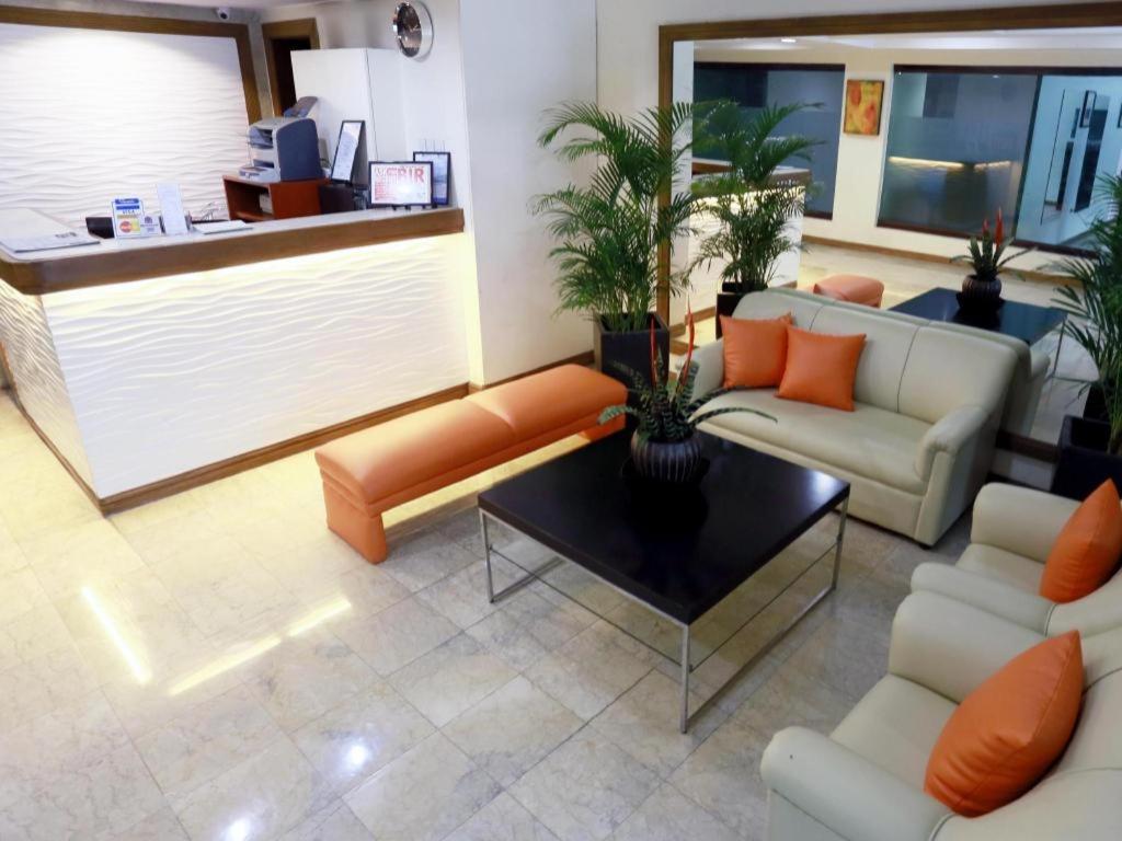 סן פדרו מקאטי The Victor Hotel מראה חיצוני תמונה