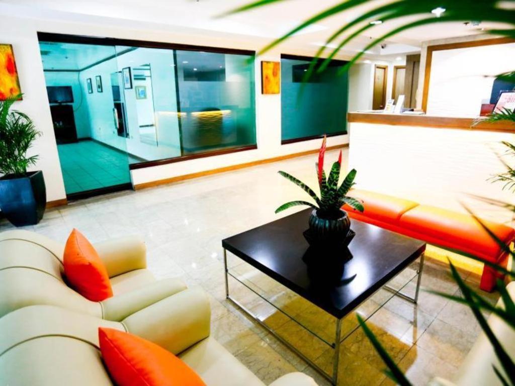 סן פדרו מקאטי The Victor Hotel מראה חיצוני תמונה