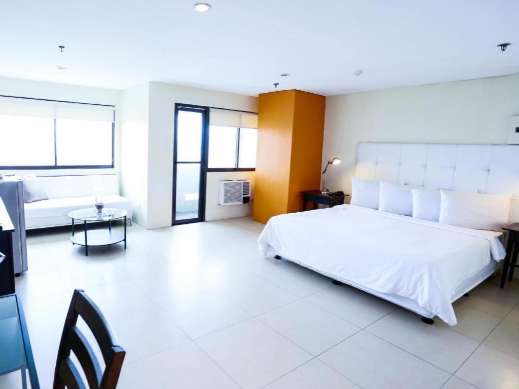 סן פדרו מקאטי The Victor Hotel מראה חיצוני תמונה